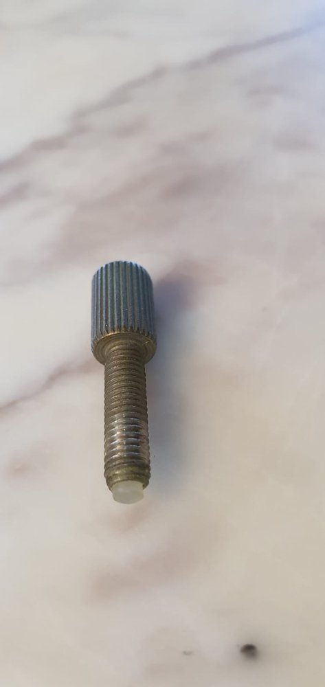 set thumb  screw for guide scope and finder.jpg